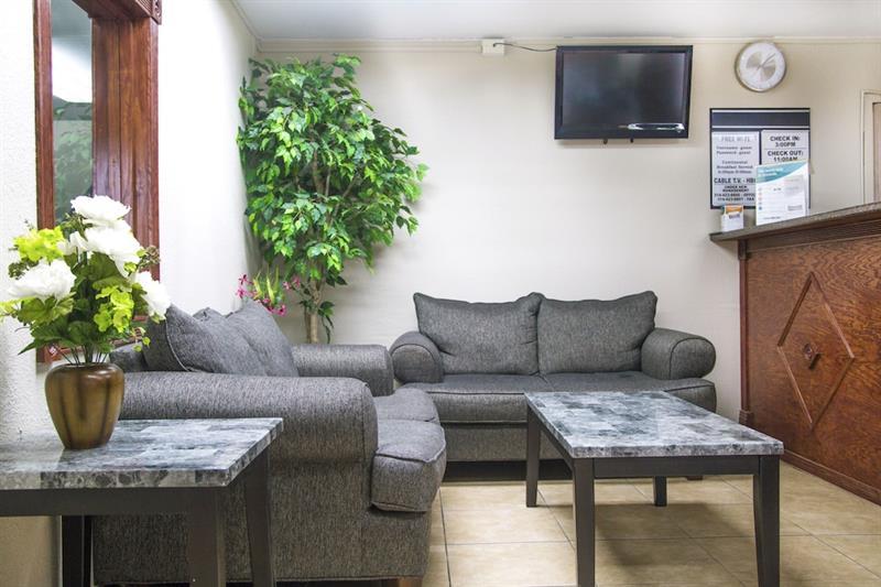Best Western Plus Airport 3* Woodson Terrace