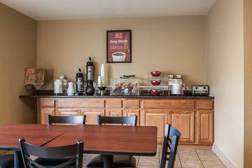 Western St. Louis Airport 3* Woodson Terrace